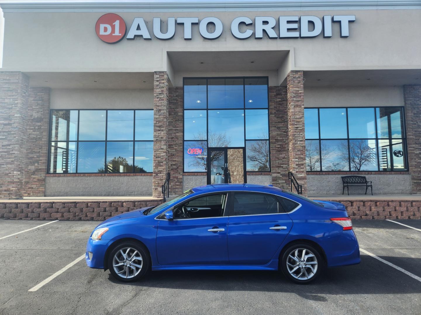 2013 NISSAN SENTRA S 6MT (3N1AB7AP7DL) with an 1.8L L4 SFI DOHC 16 engine, located at 10890 W. Colfax Ave., Lakewood, CO, 80215, (303) 274-7692, 39.739914, -105.120132 - Looking for a pre-owned vehicle in Lakewood, CO? Look no further than D1 Auto Credit - Lakewood. This reputable used car dealer in Denver County, Jefferson County, and Adams County, Colorado, offers bad credit auto loans for quality used and pre-owned cars, trucks, vans, SUVs, and crossovers. With a - Photo#0
